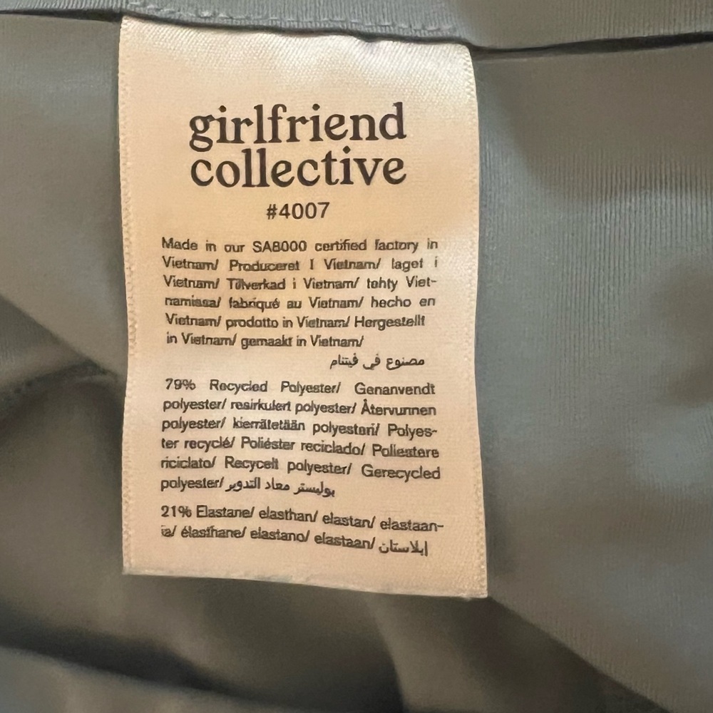 Girlfriend Collective White High-Waisted Leggings and Crop Top Set - Picture 6 of 8